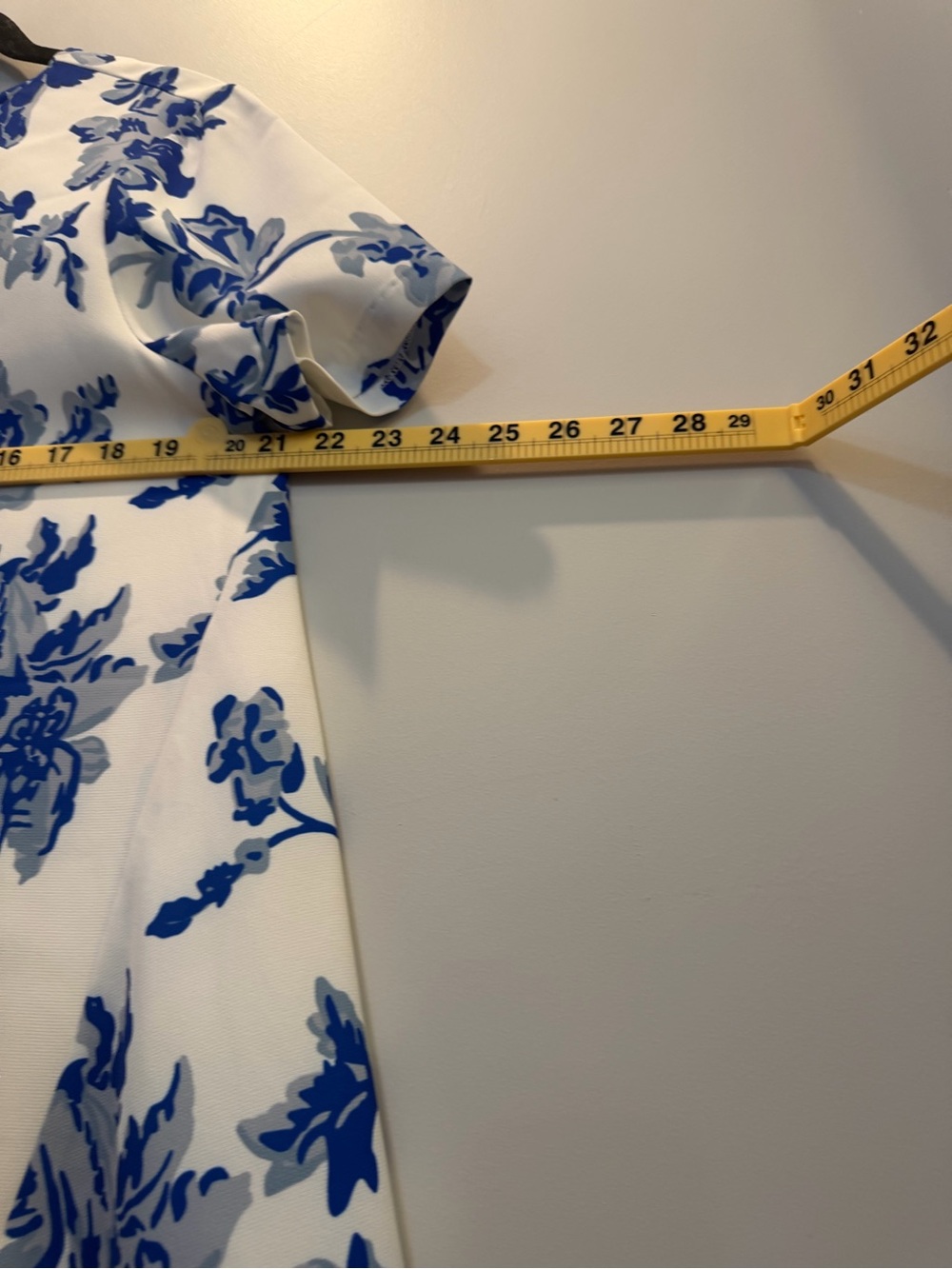 Mestiza NY Cecily Blue Floral Mini Dress - Shift Style - Picture 10 of 12